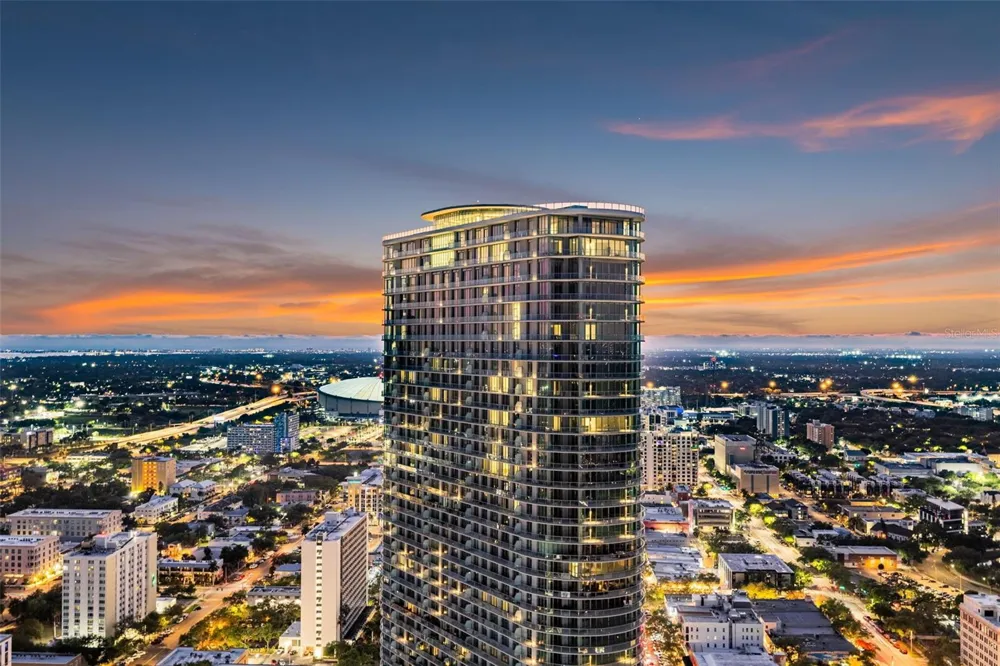 400 CENTRAL AVENUE #3706 St Petersburg, FL 33701