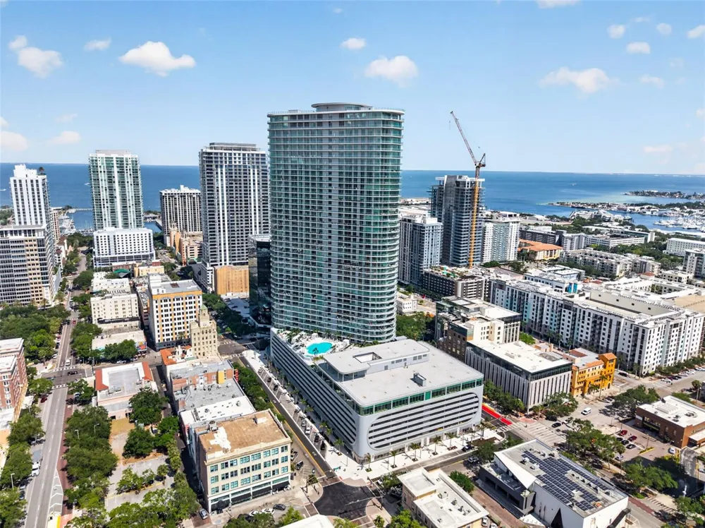 400 CENTRAL AVENUE #3706 St Petersburg, FL 33701
