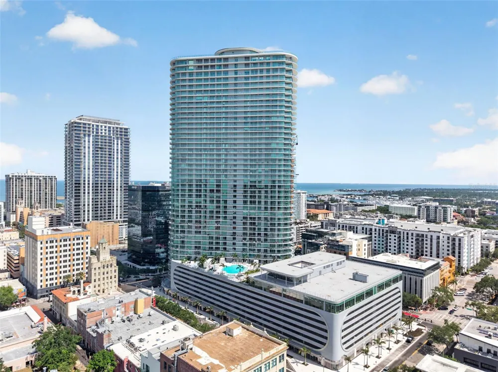 400 CENTRAL AVENUE #3706 St Petersburg, FL 33701
