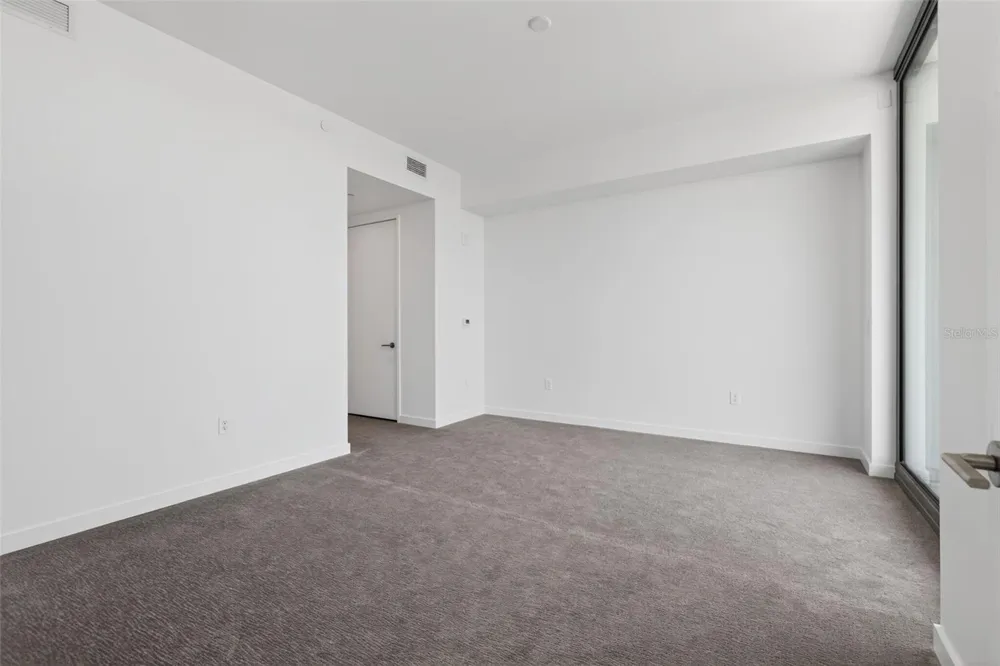 400 CENTRAL AVENUE #3706 St Petersburg, FL 33701