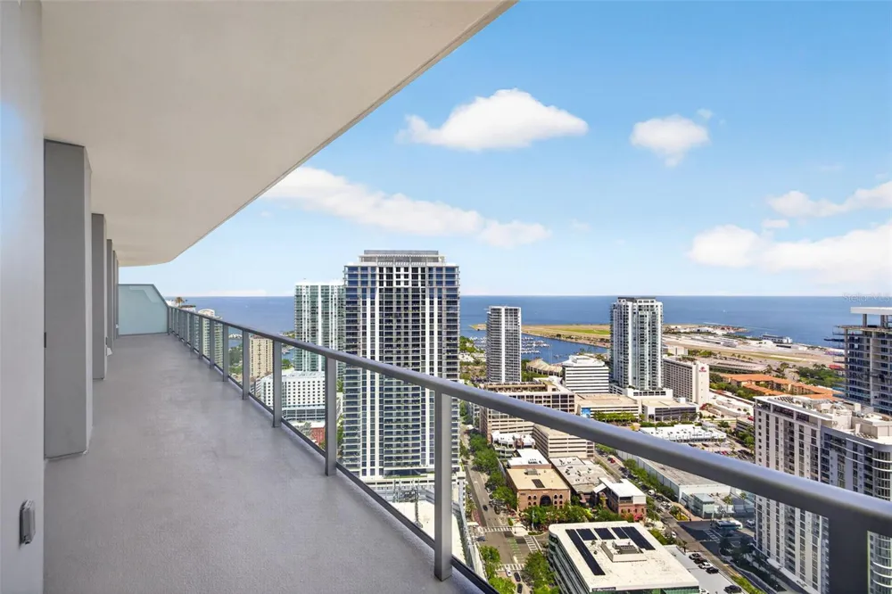 400 CENTRAL AVENUE #3706 St Petersburg, FL 33701