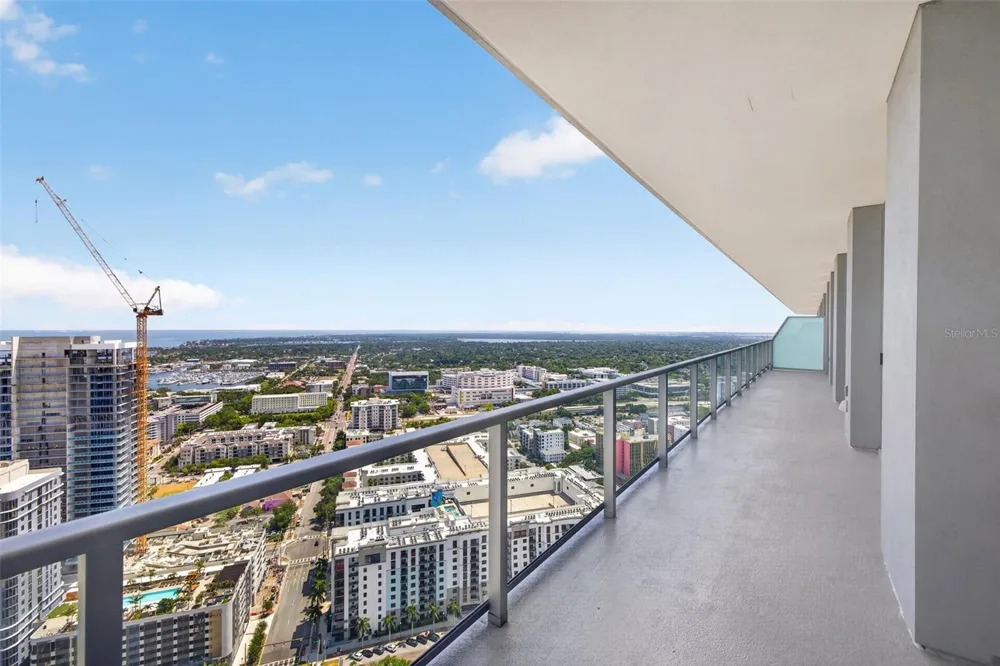 400 CENTRAL AVENUE #3706 St Petersburg, FL 33701