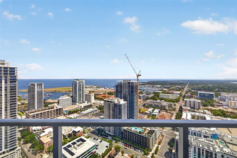 400 CENTRAL AVENUE #3706 St Petersburg, FL 33701