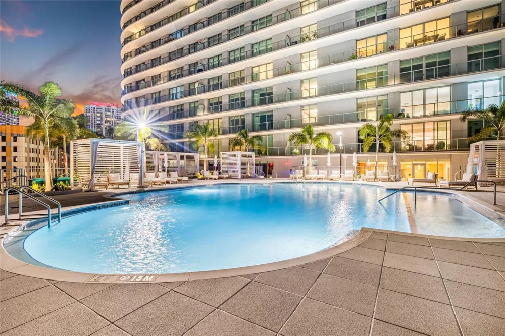 400 CENTRAL AVENUE #3706 St Petersburg, FL 33701
