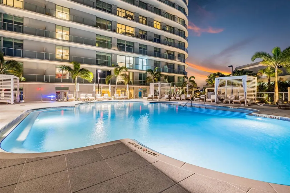 400 CENTRAL AVENUE #3706 St Petersburg, FL 33701