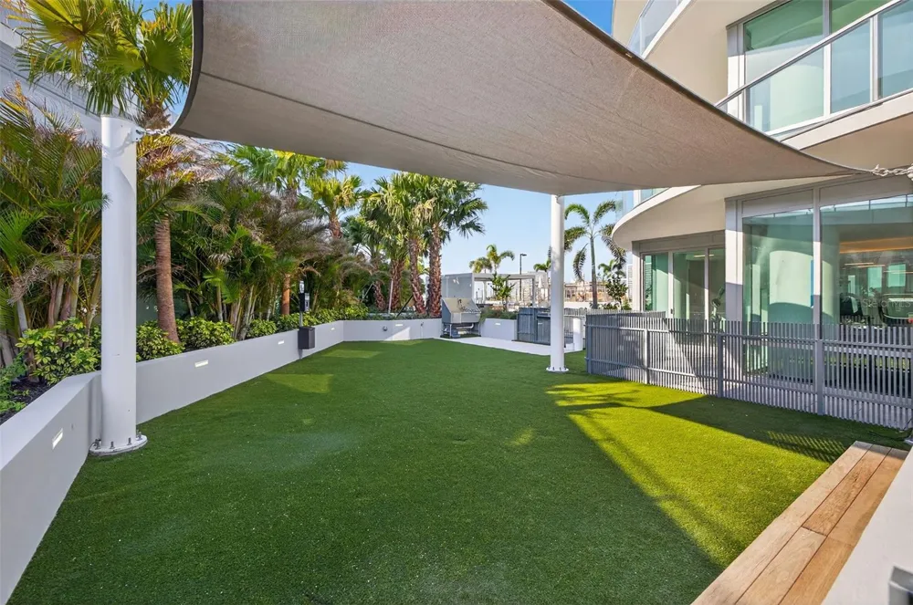 400 CENTRAL AVENUE #3706 St Petersburg, FL 33701