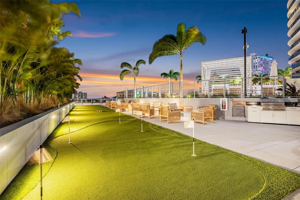 400 CENTRAL AVENUE #3706 St Petersburg, FL 33701