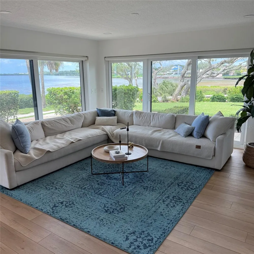 306 MARINER DRIVE #306 Tarpon Springs, FL 34689