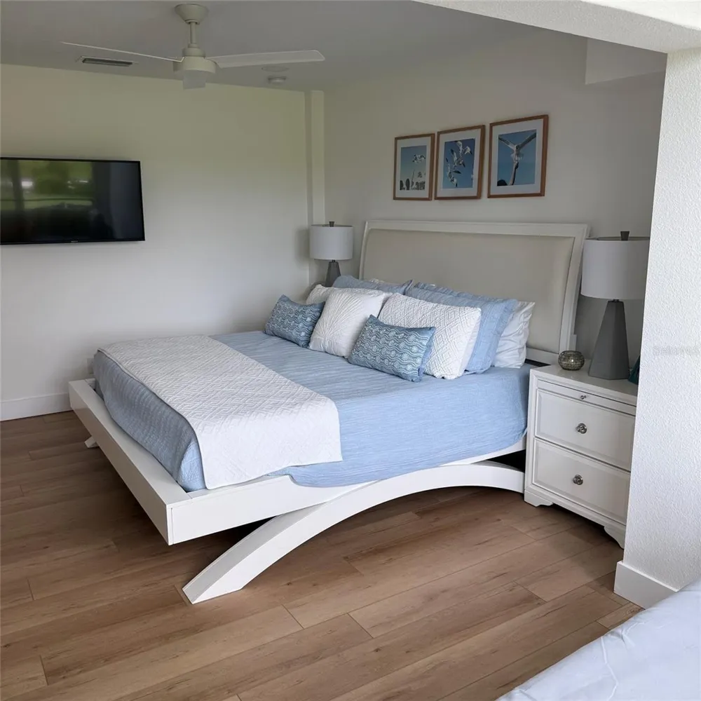 306 MARINER DRIVE #306 Tarpon Springs, FL 34689