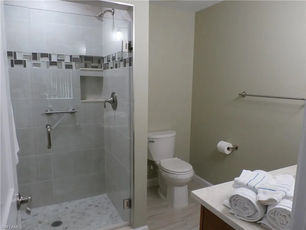 11140 Caravel Circle #107 Fort Myers, FL 33908