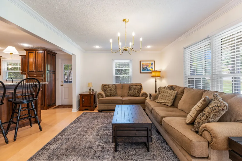 682 Midway St Lewisburg, TN 37091