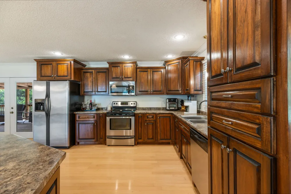 682 Midway St Lewisburg, TN 37091