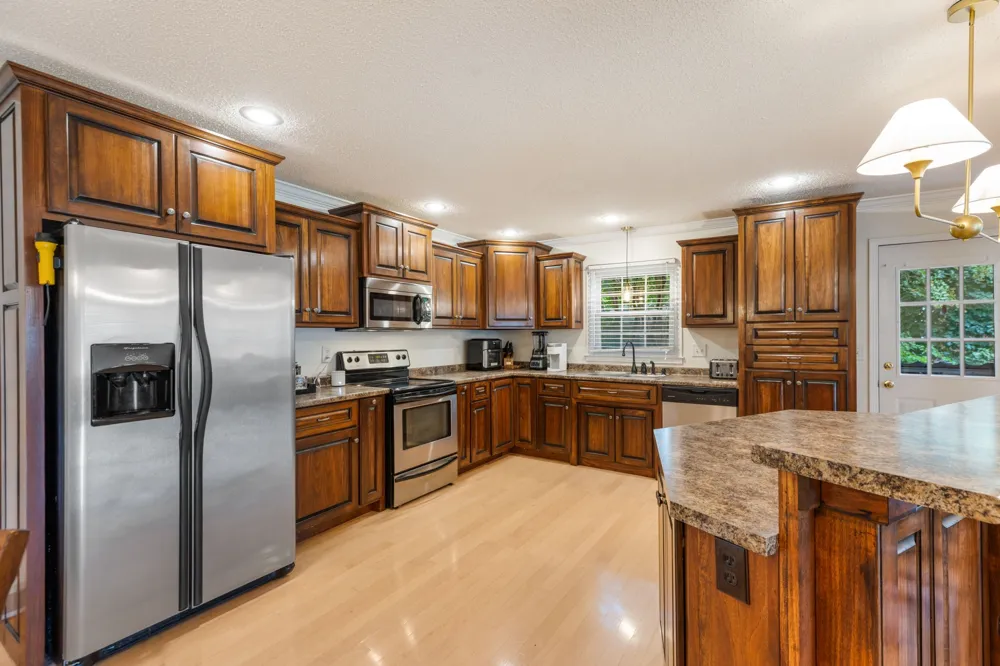 682 Midway St Lewisburg, TN 37091