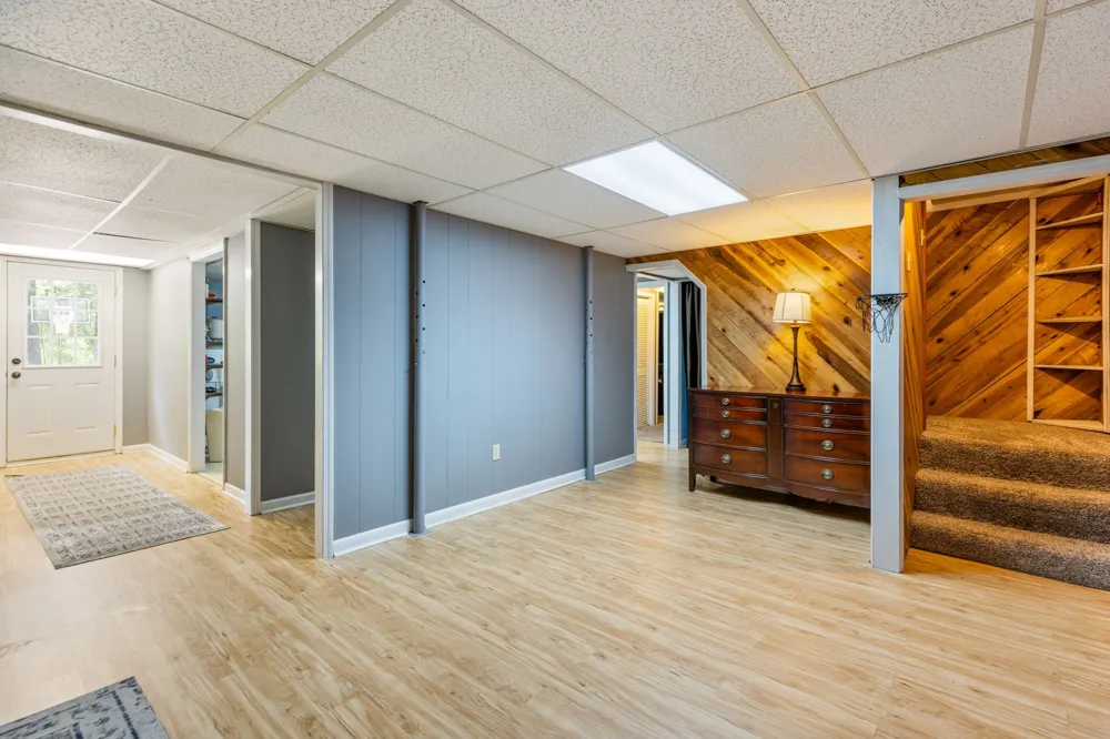 682 Midway St Lewisburg, TN 37091
