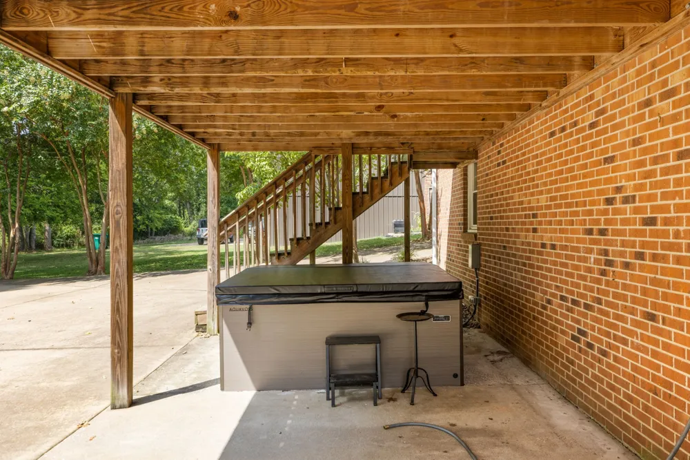 682 Midway St Lewisburg, TN 37091