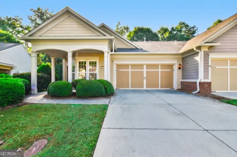6136 Longleaf DR