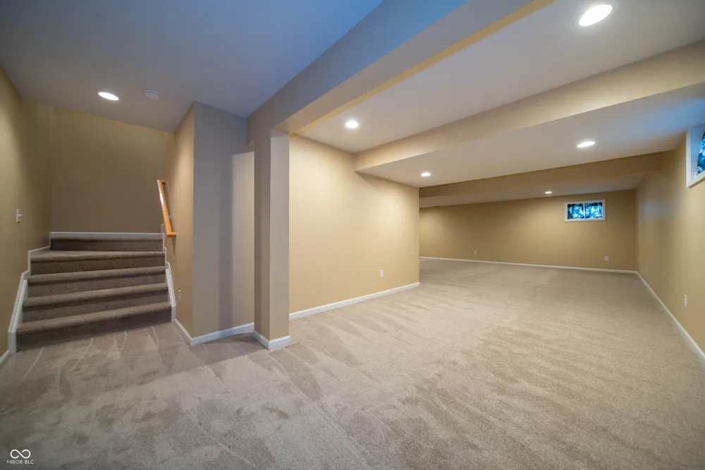 10539 Saddlestone Drive Fishers, IN 46040