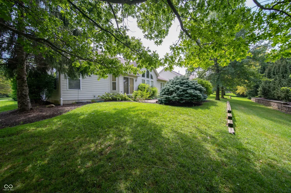10539 Saddlestone Drive Fishers, IN 46040