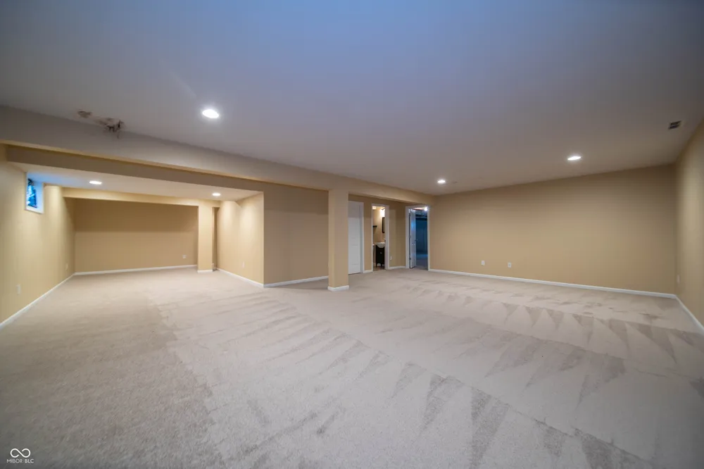10539 Saddlestone Drive Fishers, IN 46040