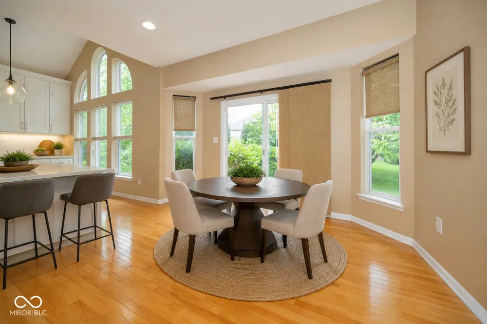10539 Saddlestone Drive Fishers, IN 46040