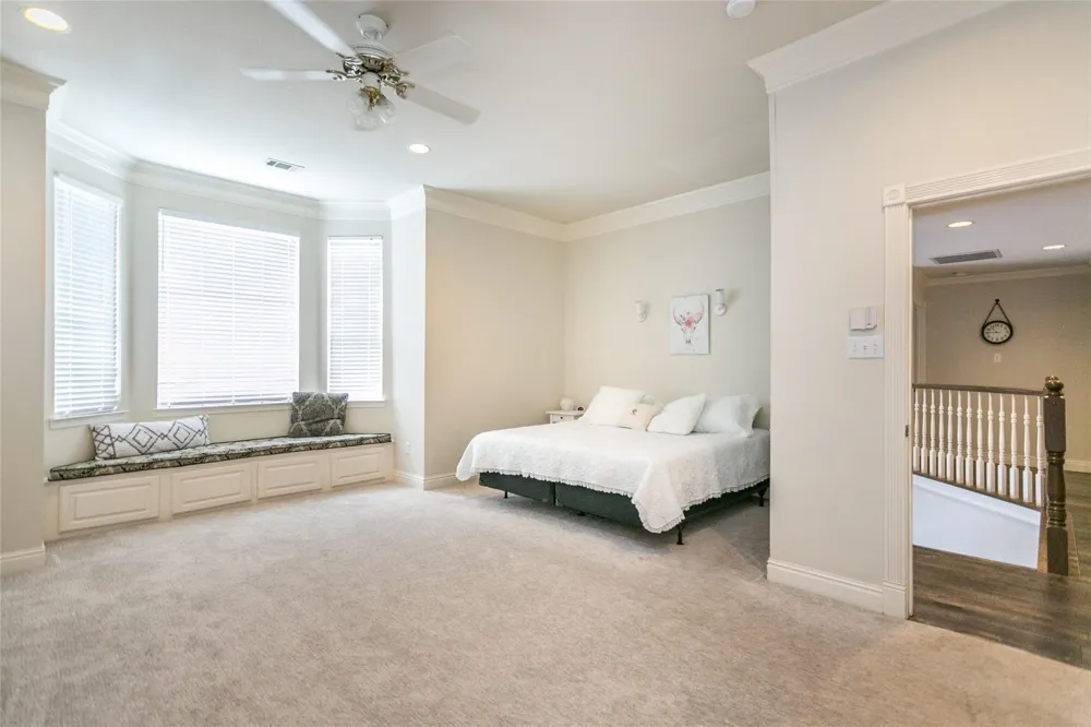 2600 Rosebud Lane Richland Hills, TX 76118
