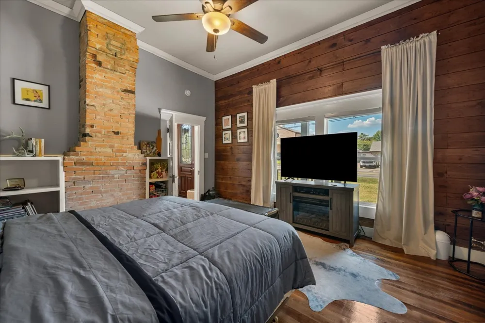 220 E Holley Street Alba, TX 75410