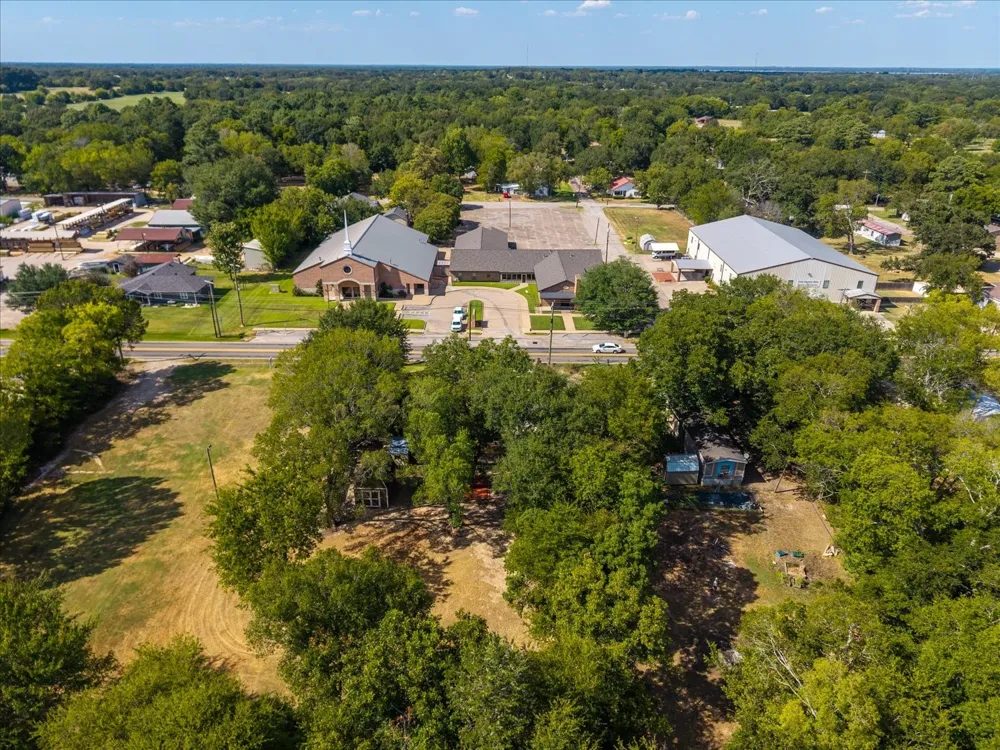 220 E Holley Street Alba, TX 75410