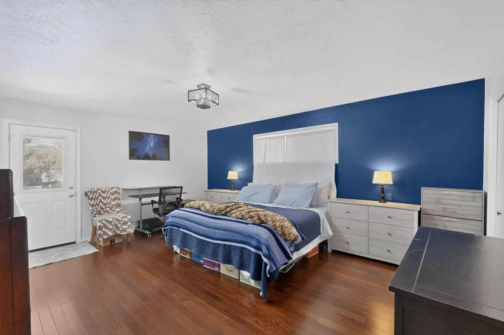 7611 El Pensador Drive Dallas, TX 75248