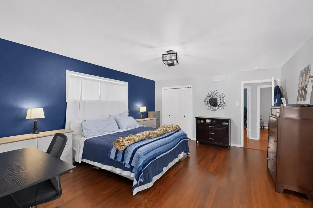 7611 El Pensador Drive Dallas, TX 75248