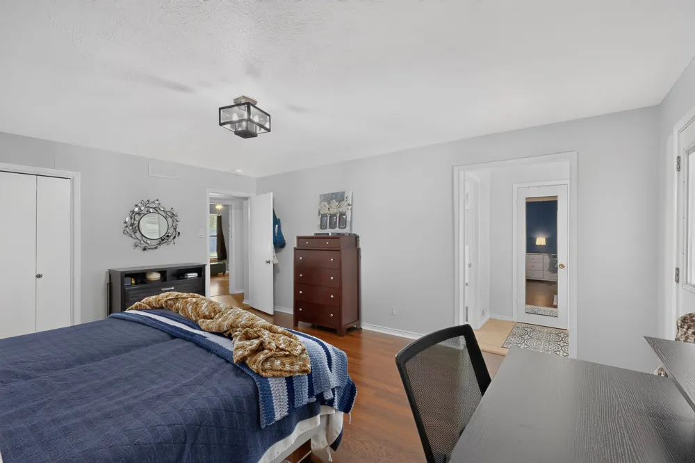 7611 El Pensador Drive Dallas, TX 75248