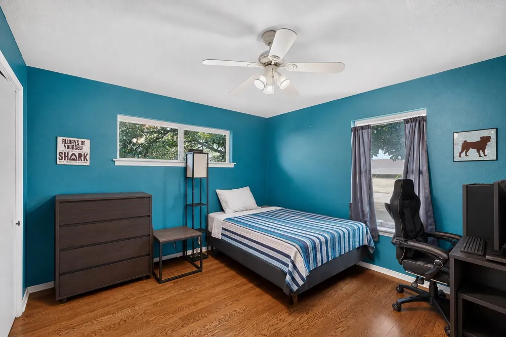 7611 El Pensador Drive Dallas, TX 75248