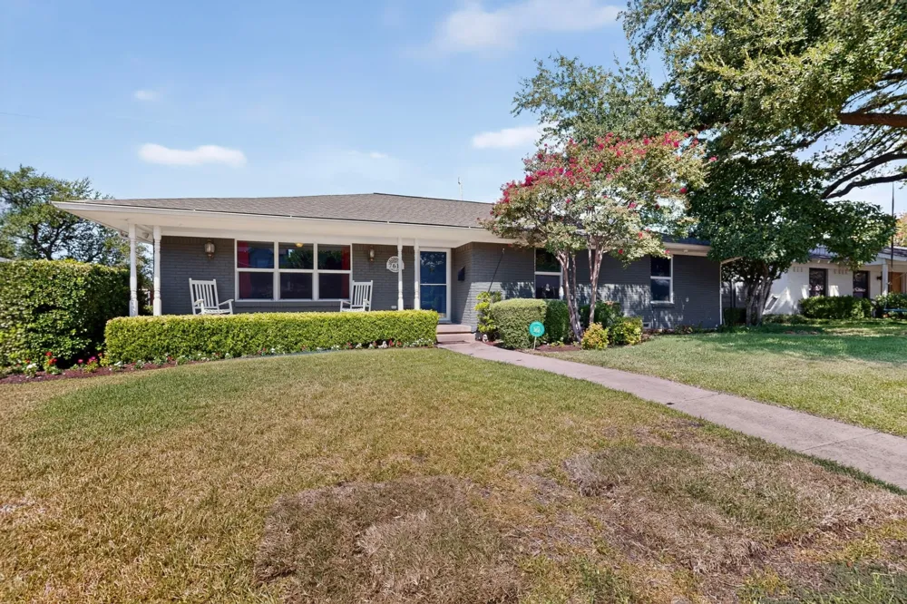 7611 El Pensador Drive Dallas, TX 75248