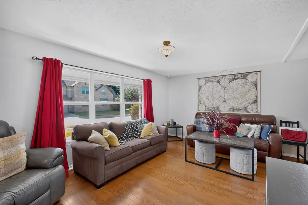 7611 El Pensador Drive Dallas, TX 75248