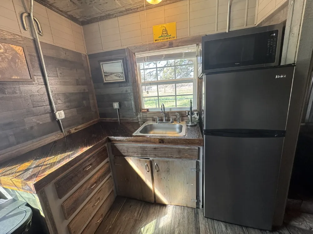 2701 County Road 117 Mingus, TX 76463