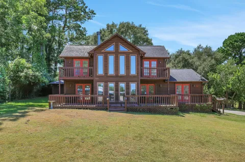 51 Valley Drive