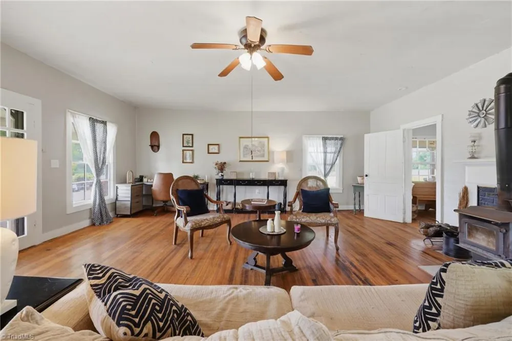985 Traphill Road Hays, NC 28635