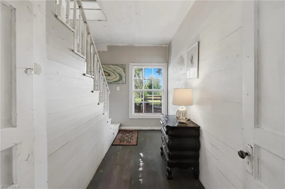 985 Traphill Road Hays, NC 28635