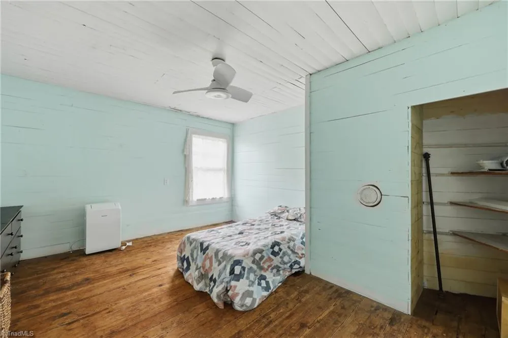 985 Traphill Road Hays, NC 28635