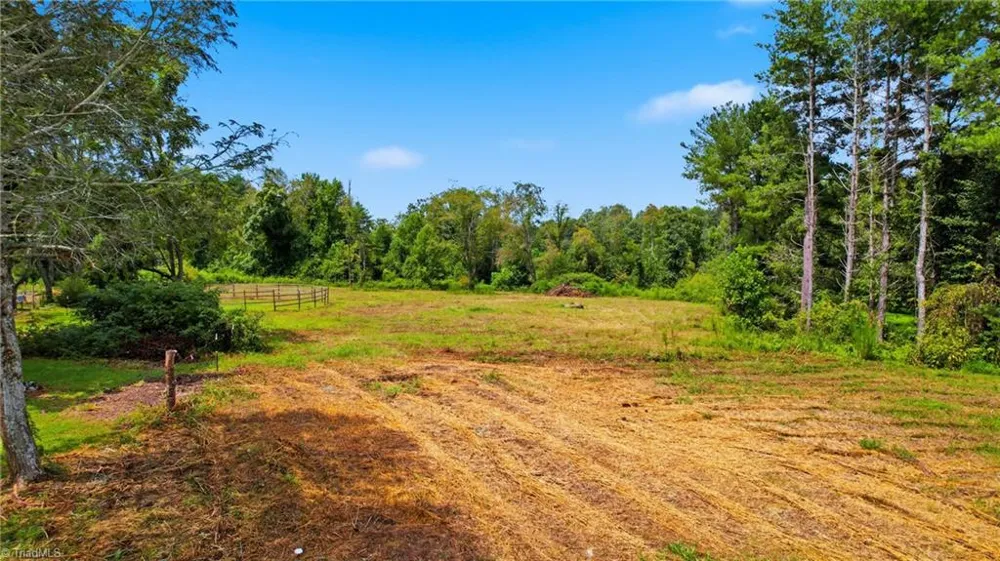 985 Traphill Road Hays, NC 28635