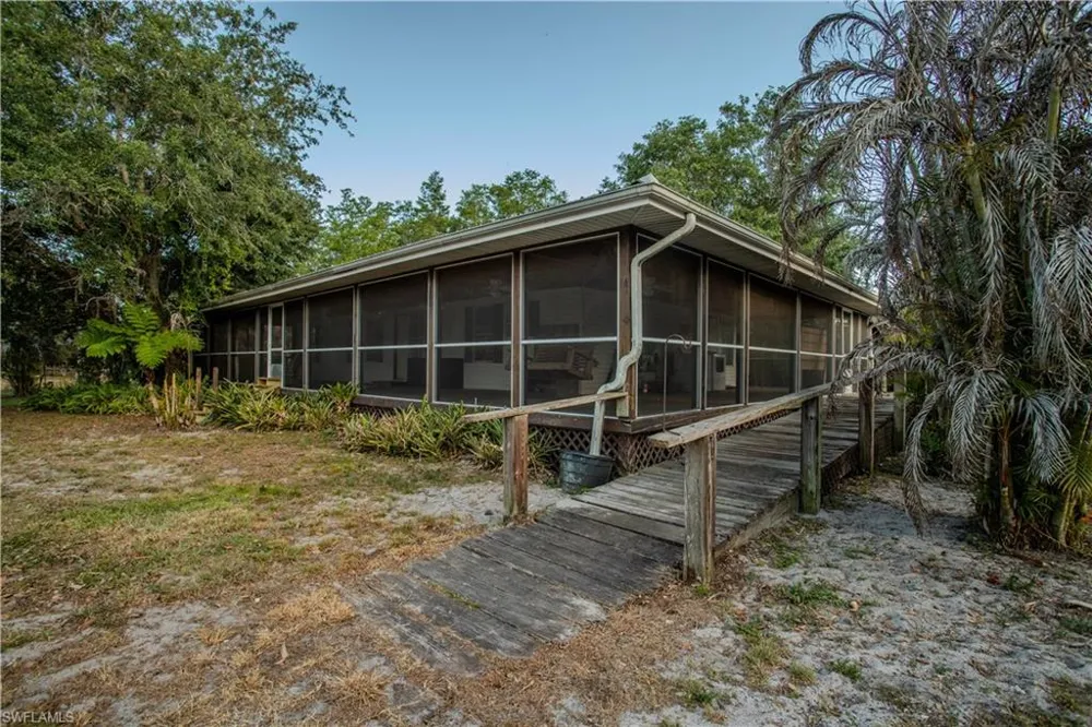 3880 Packinghouse Road Alva, FL 33920