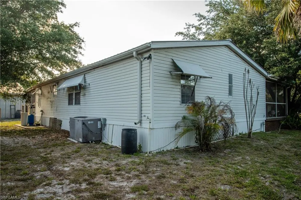 3880 Packinghouse Road Alva, FL 33920