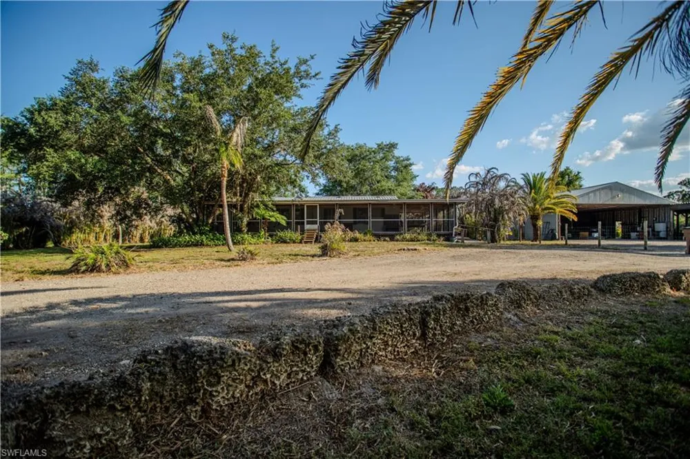 3880 Packinghouse Road Alva, FL 33920