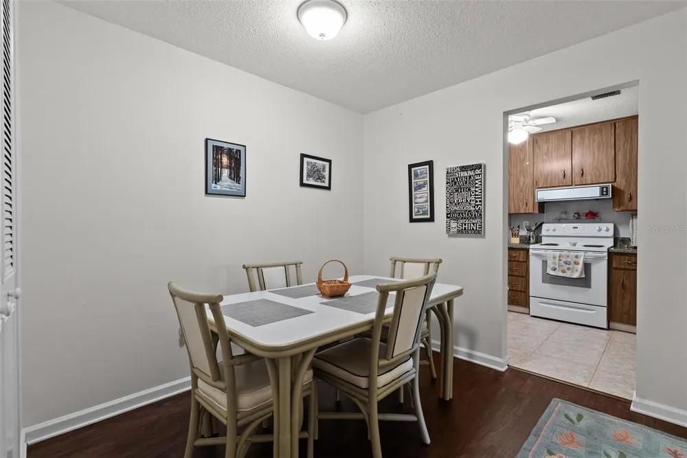 2700 BAYSHORE BOULEVARD #4106 Dunedin, FL 34698