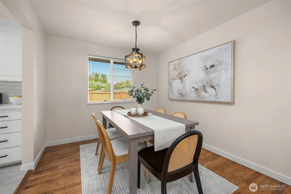661 Birch Street Edmonds, WA 98020