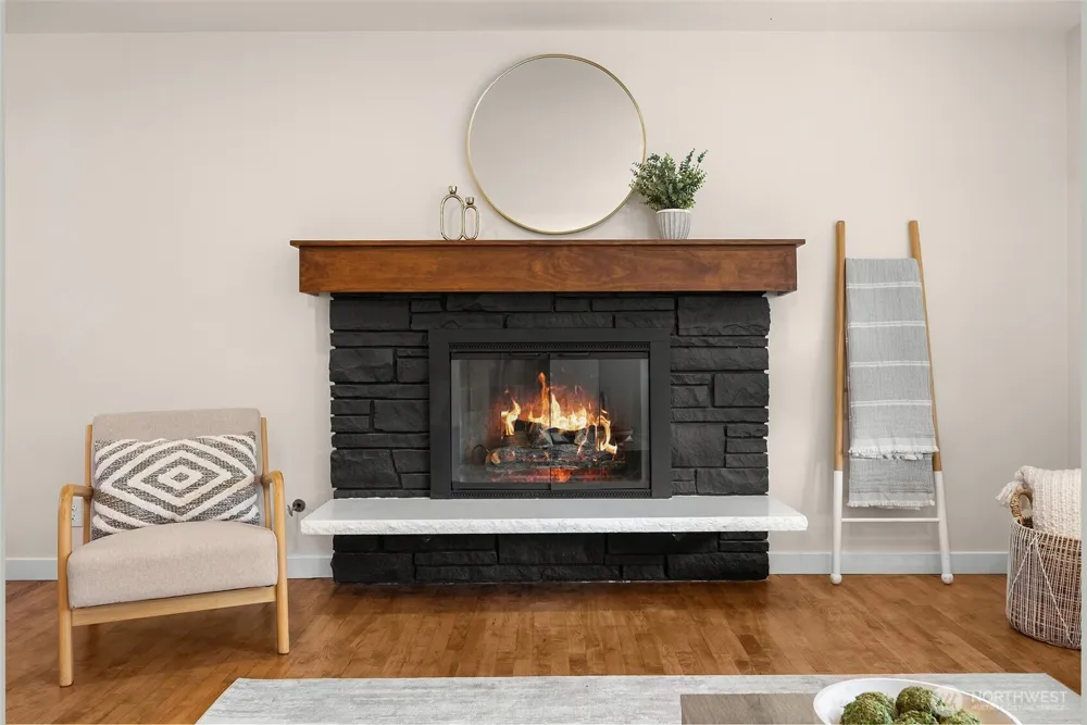 661 Birch Street Edmonds, WA 98020