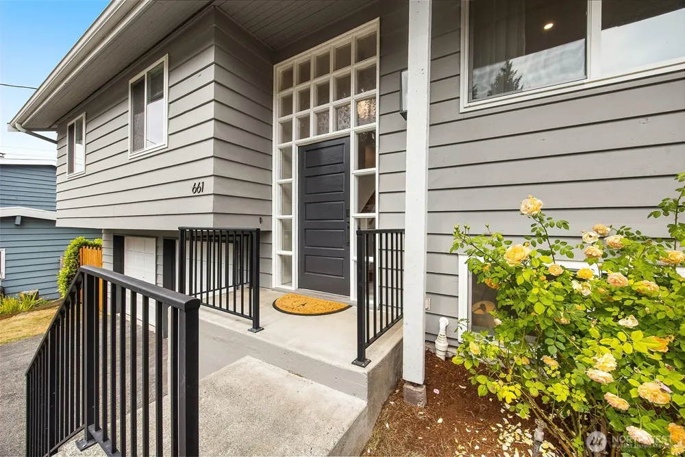 661 Birch Street Edmonds, WA 98020