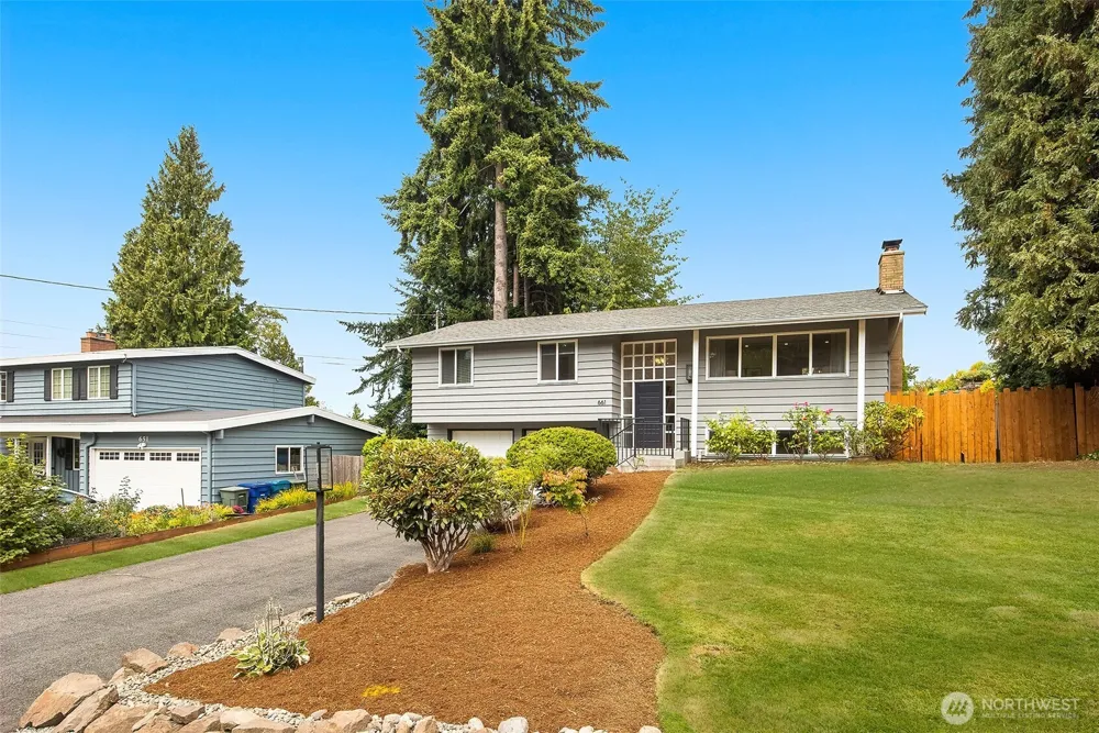 661 Birch Street Edmonds, WA 98020