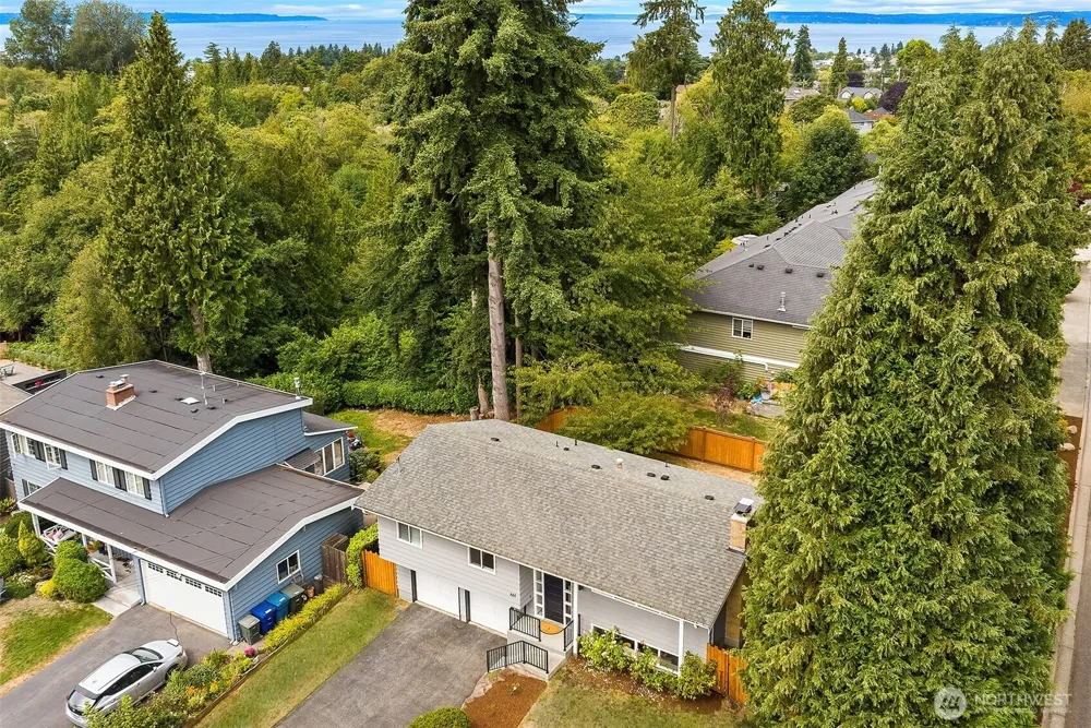 661 Birch Street Edmonds, WA 98020