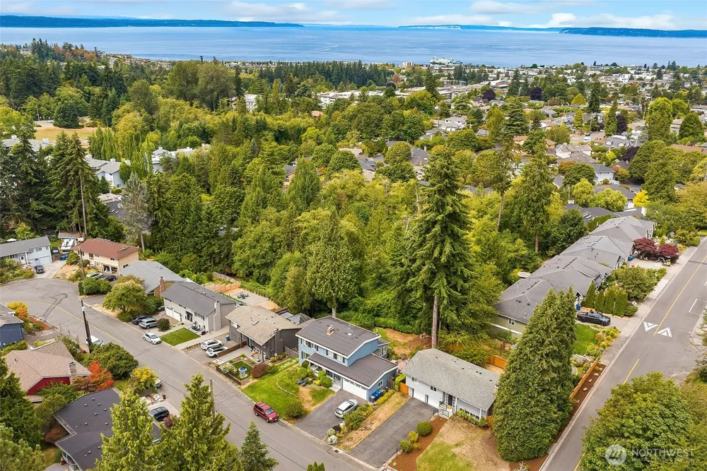 661 Birch Street Edmonds, WA 98020