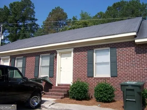 230 Lanier Dr Apt 10